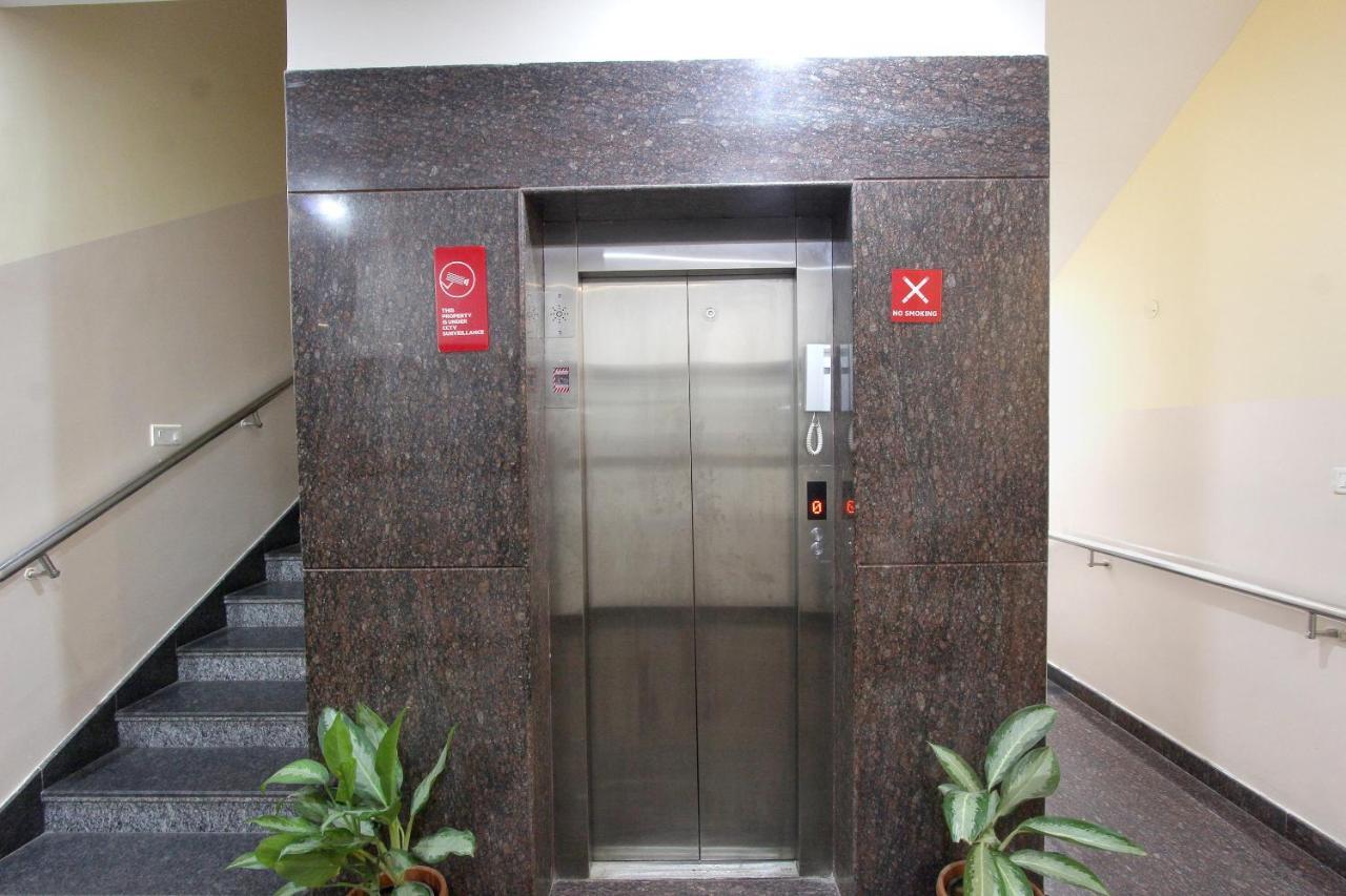 Capital O 70534 Habitat Suites And Rooms Bangalore Luaran gambar