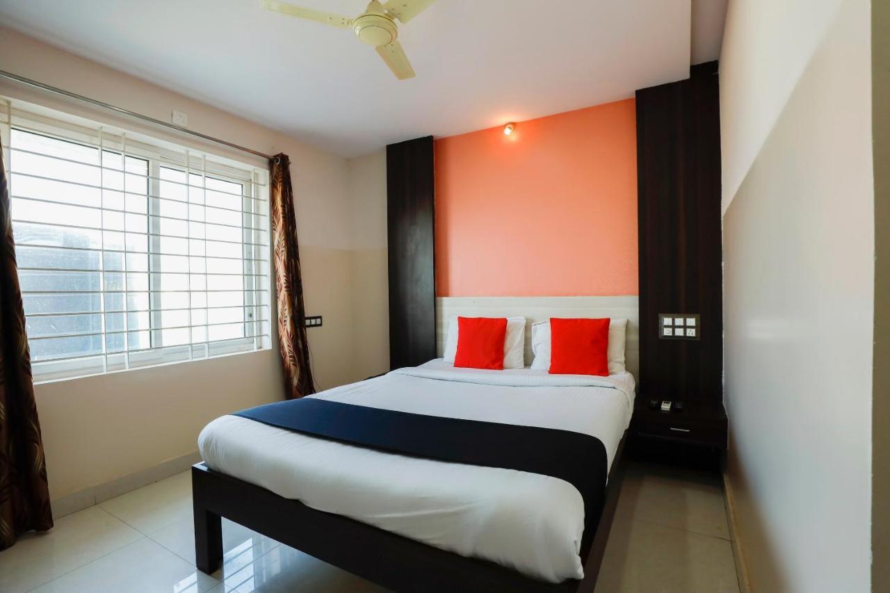 Capital O 70534 Habitat Suites And Rooms Bangalore Luaran gambar