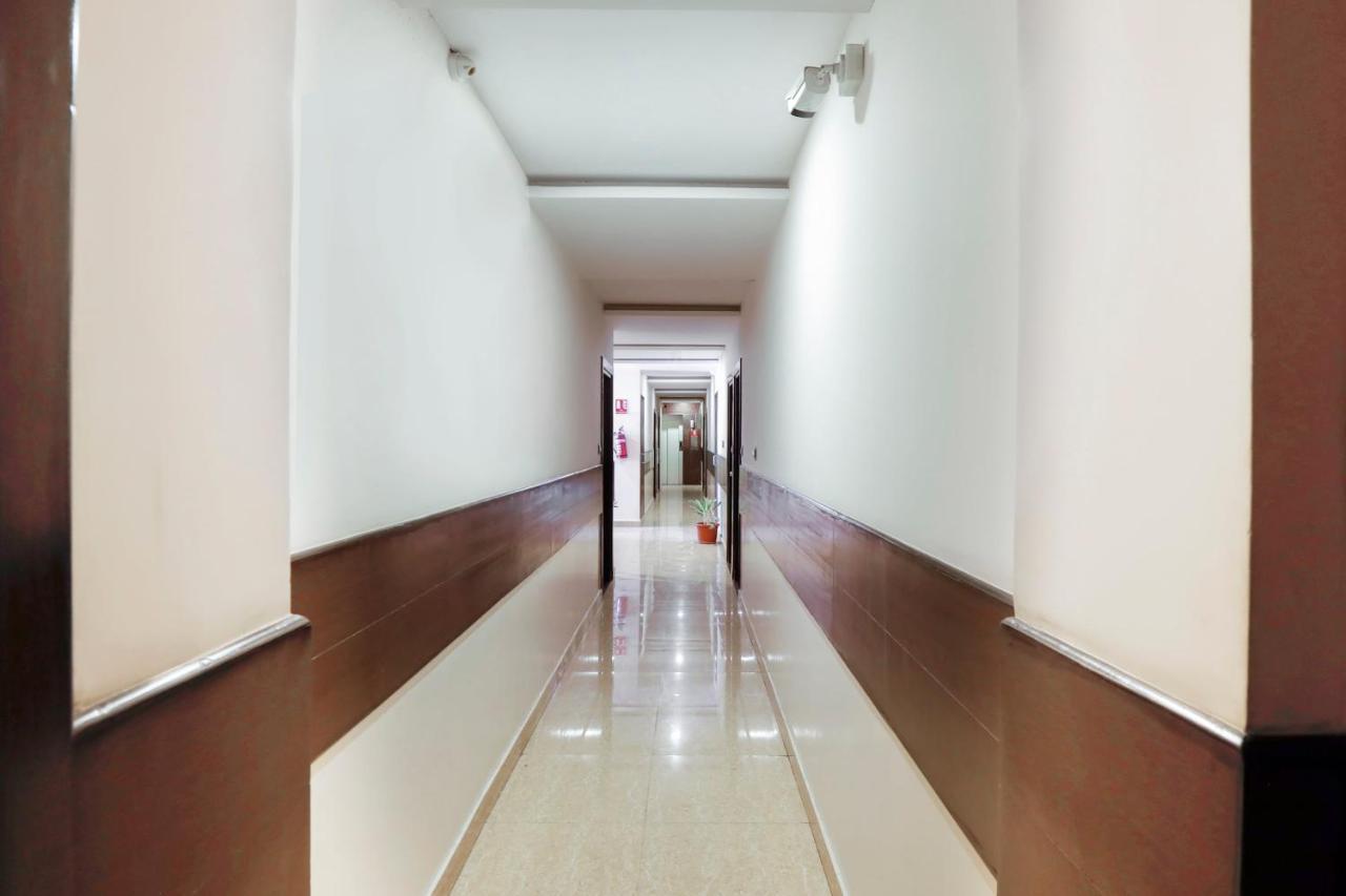 Capital O 70534 Habitat Suites And Rooms Bangalore Luaran gambar